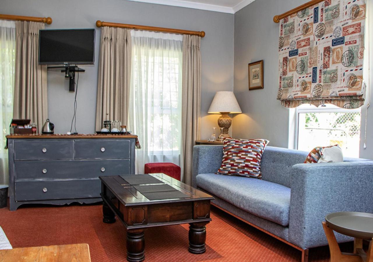 Via'S Guesthouse Грейтън Екстериор снимка